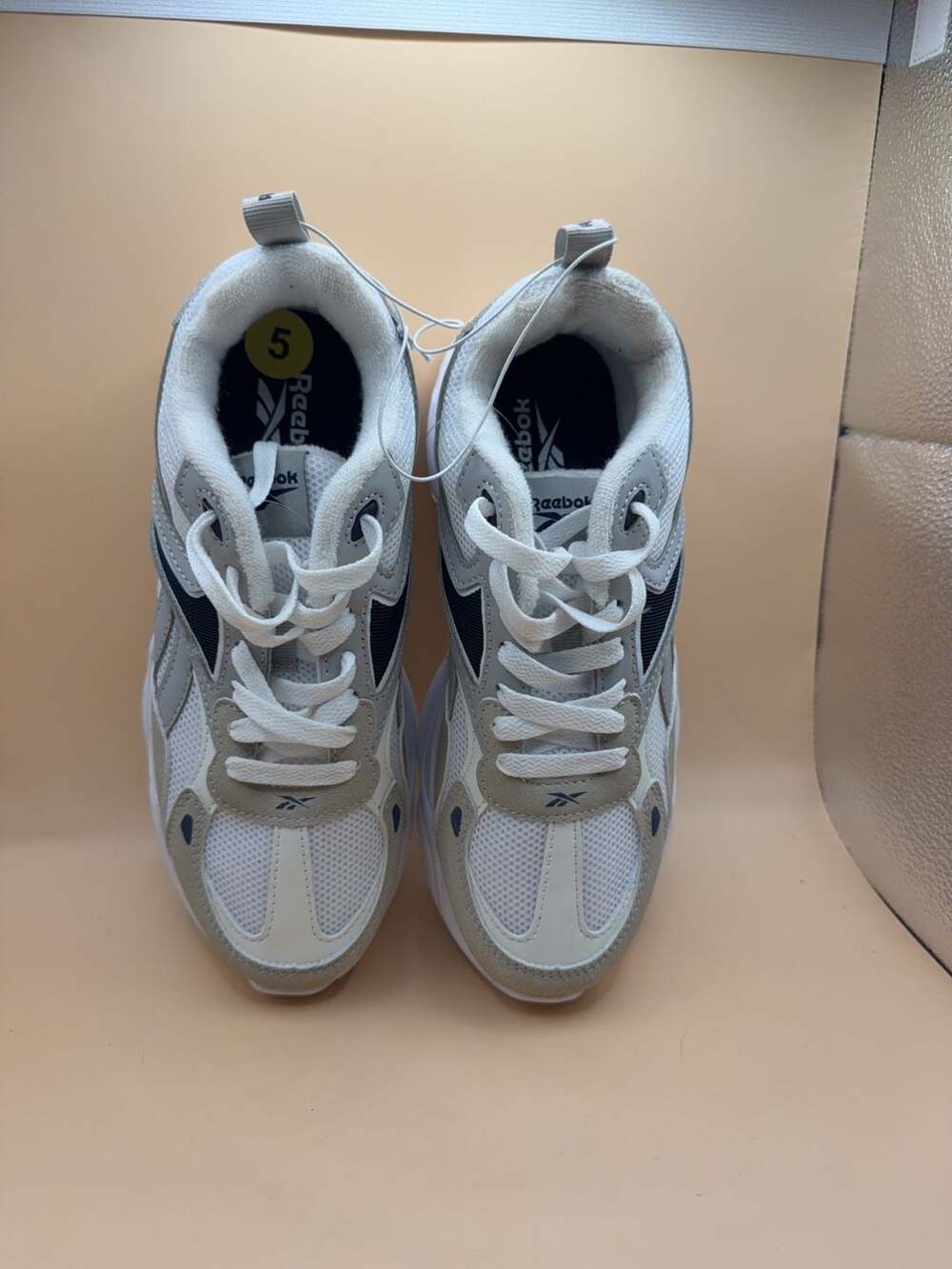 Reebok Royal Hyperium Sneakers White Grey Size 5
